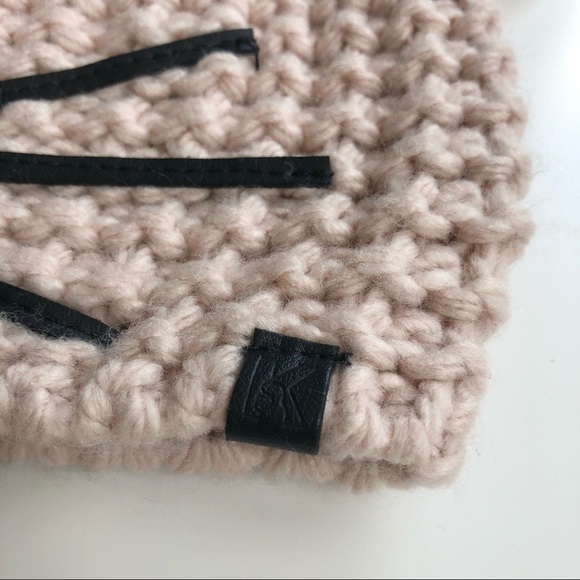 +$5 for Choupette keychain | Karl Lagerfeld | Choupette Beanie | Sea Shell - Picture 4 of 5